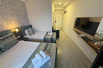 Palmora Lara Hotel