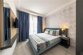 Palmora Lara Hotel