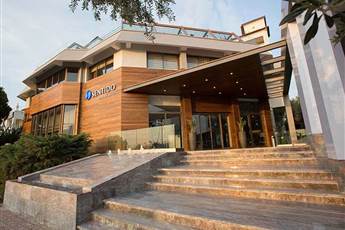 Paloma Marina Suites - Adult Only