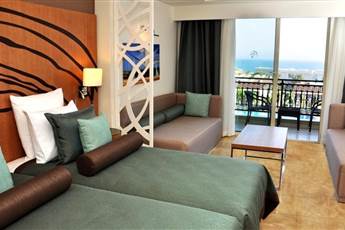 Paloma Oceana Resort 5*