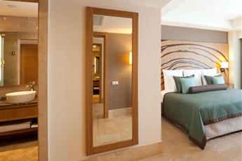 Paloma Oceana Resort
