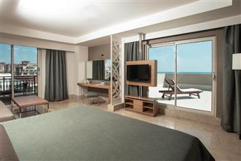 Paloma Oceana Resort