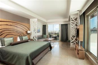 Paloma Oceana Resort