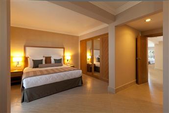 Paloma Oceana Resort