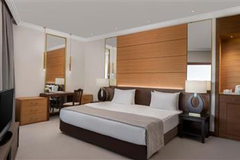 Papillon Belvil Holiday Village