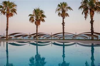 Papillon Belvil Holiday Village