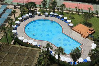 Papillon Belvil Holiday Village