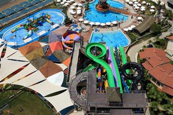 Papillon Belvil Holiday Village