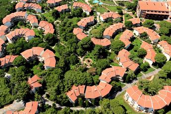 Papillon Belvil Holiday Village