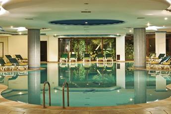 Papillon Belvil Holiday Village