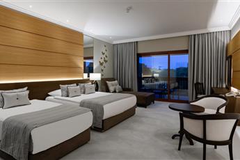 Papillon Belvil Holiday Village