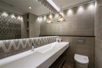 Papillon Belvil Holiday Village