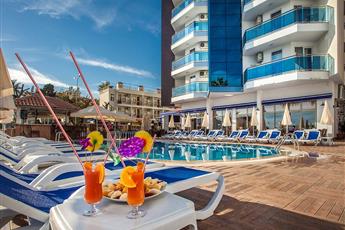 Parador Beach Hotel 3*