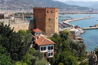 Parador Beach Hotel 3*