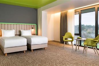 Park Inn by Radisson Istanbul Airport Odayeri 4*