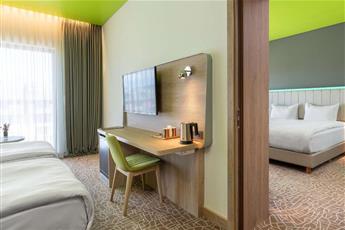Park Inn by Radisson Istanbul Airport Odayeri 4*