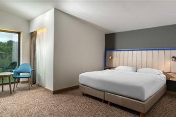 Park Inn by Radisson Istanbul Airport Odayeri 4*