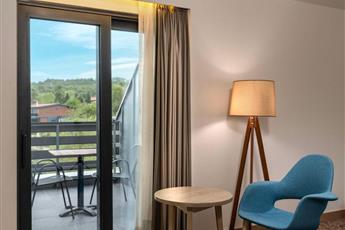 Park Inn by Radisson Istanbul Airport Odayeri 4*