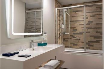 Park Inn by Radisson Istanbul Airport Odayeri 4*