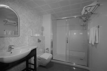 Pasa Garden Beach Hotel 4*