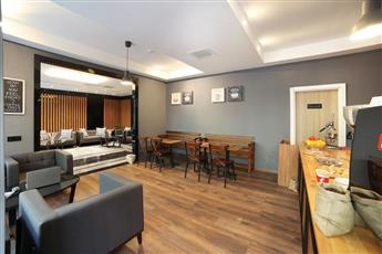 Pell Palace Hotel & Spa