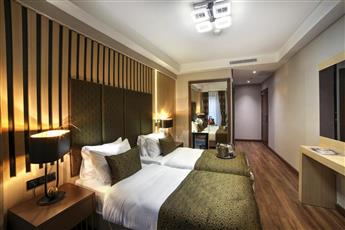 Pell Palace Hotel & Spa