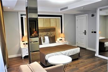 Pell Palace Hotel & Spa