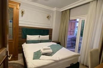 Pembe Kosk Old City Center 3*