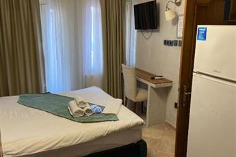 Pembe Kosk Old City Center 3*