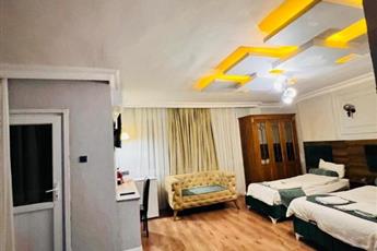 Pembe Kosk Old City Center 3*