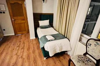 Pembe Kosk Old City Center 3*