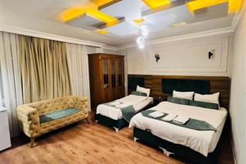 Pembe Kosk Old City Center 3*