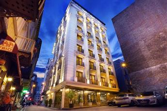 Pera Center Hotel 4*