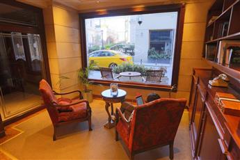 Pera Rose Hotel