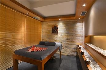Pera Rose Hotel