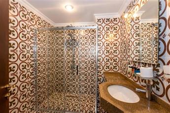 Pera Rose Hotel