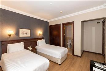 Pera Rose Hotel