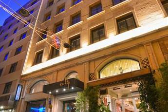 Pera Tulip Hotel 4*