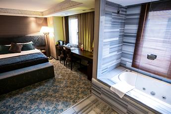 Pera Tulip Hotel
