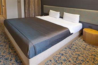 Pera Tulip Hotel
