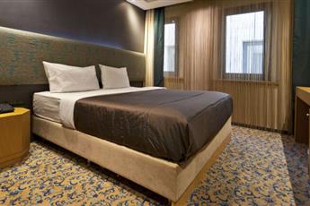Pera Tulip Hotel