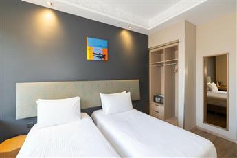 Pera Tulip Hotel