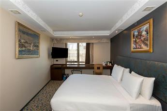 Pera Tulip Hotel