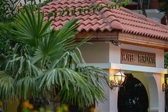 Perdikia Beach Hotel 3*