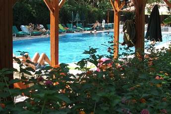 Perdikia Beach Hotel 3*