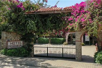 Perdikia Beach Hotel