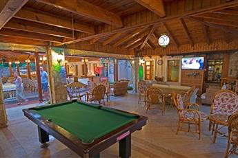 Perdikia Beach Hotel