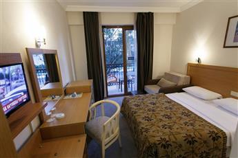 Perdikia Beach Hotel