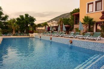 Perdikia Hill Hotels & Villas 4*