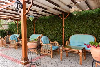 Perdikia Hill Hotels & Villas 4*